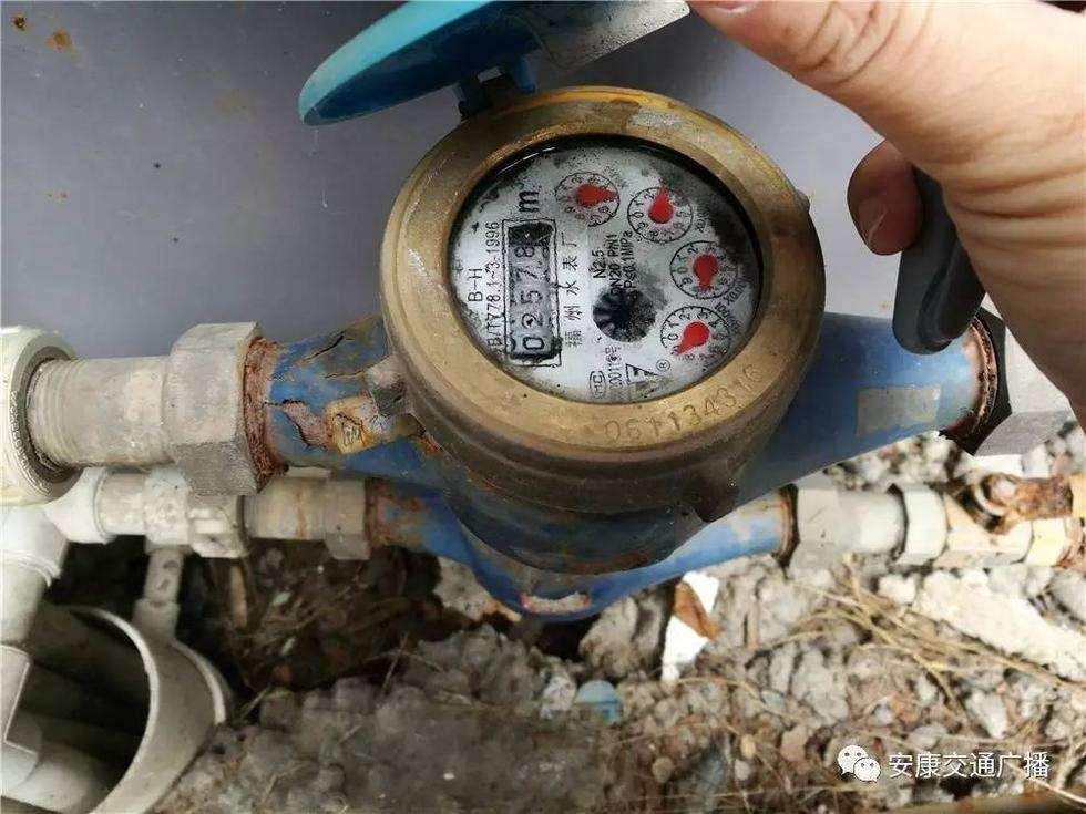 杭州家里水表在不用的时候空转，是漏水吗？